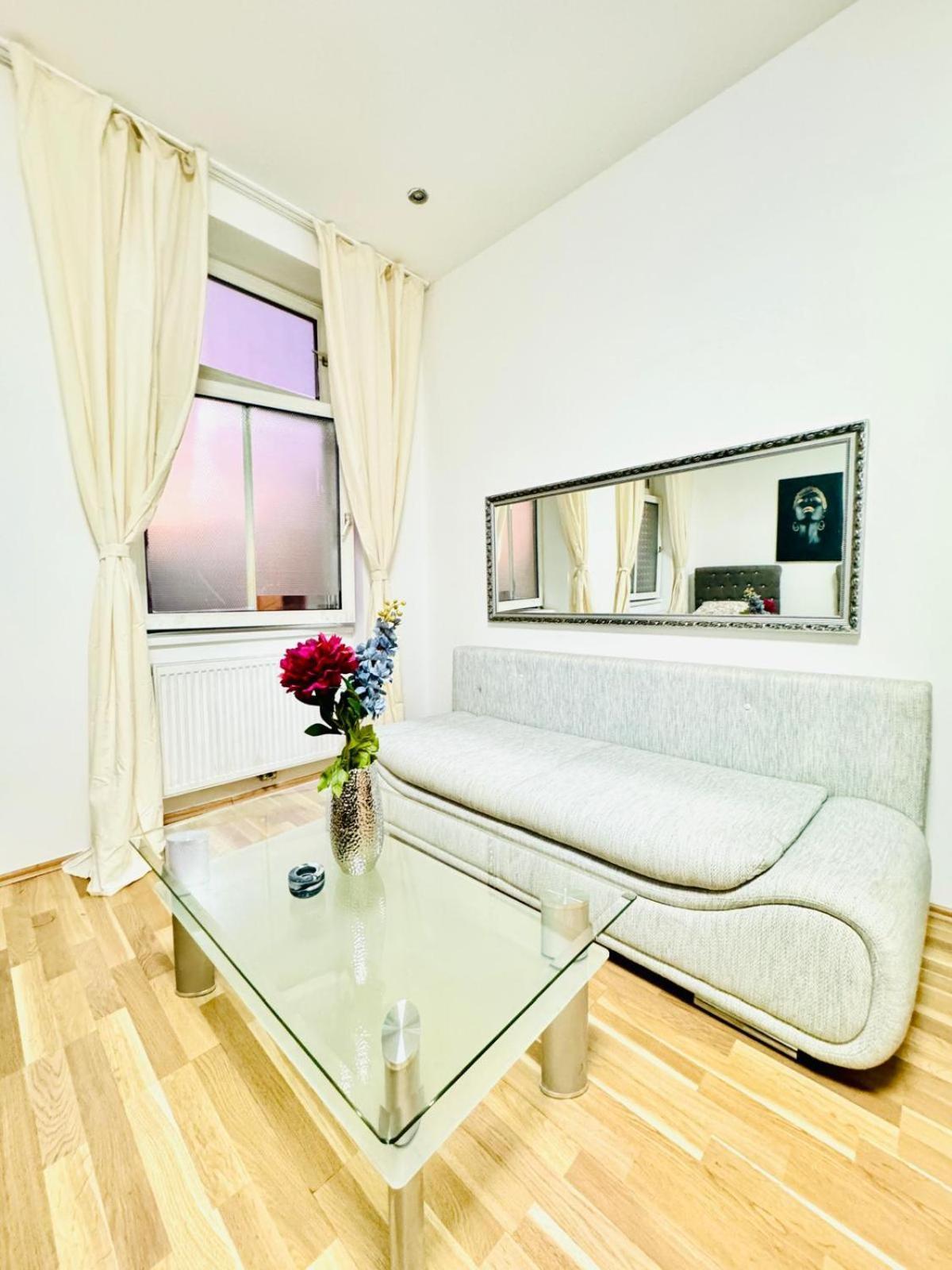 Chic For 5p, 12-min Walk To Augarten * Vienna